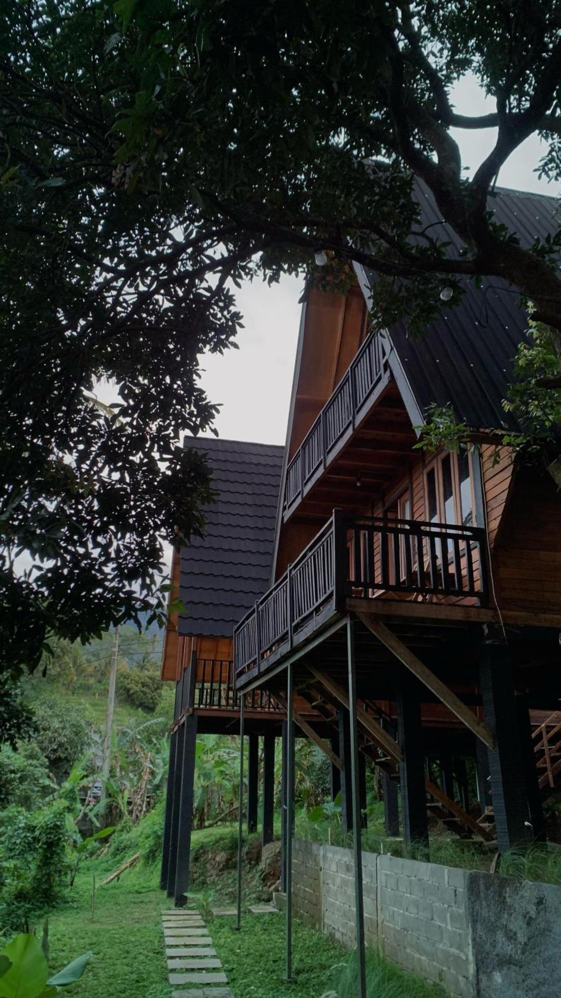 Alaya Villa 반둥안 외부 사진